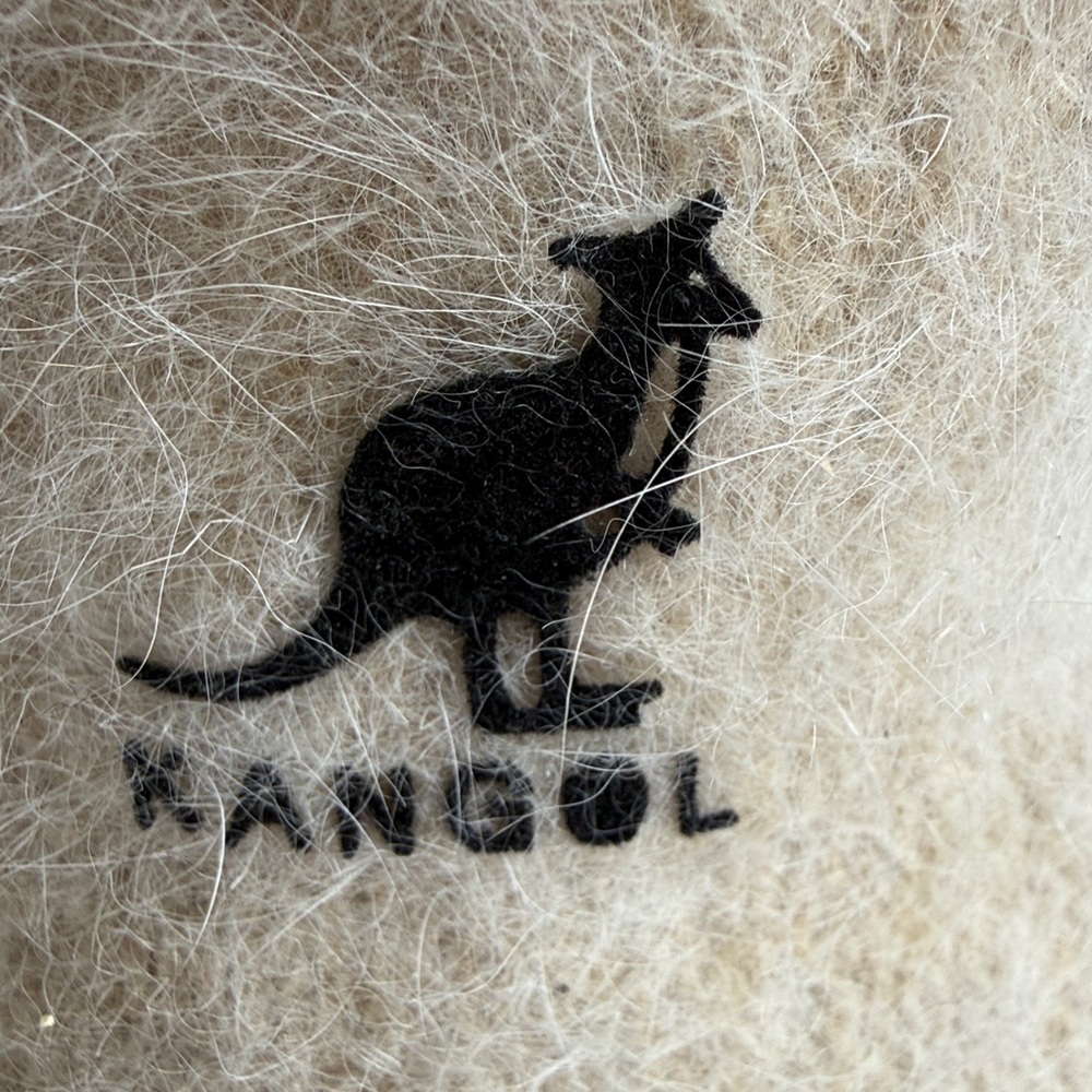 #88 Vintage Kangol Beige Angora Fuzzy Bucket Hat - Picture 3 of 7